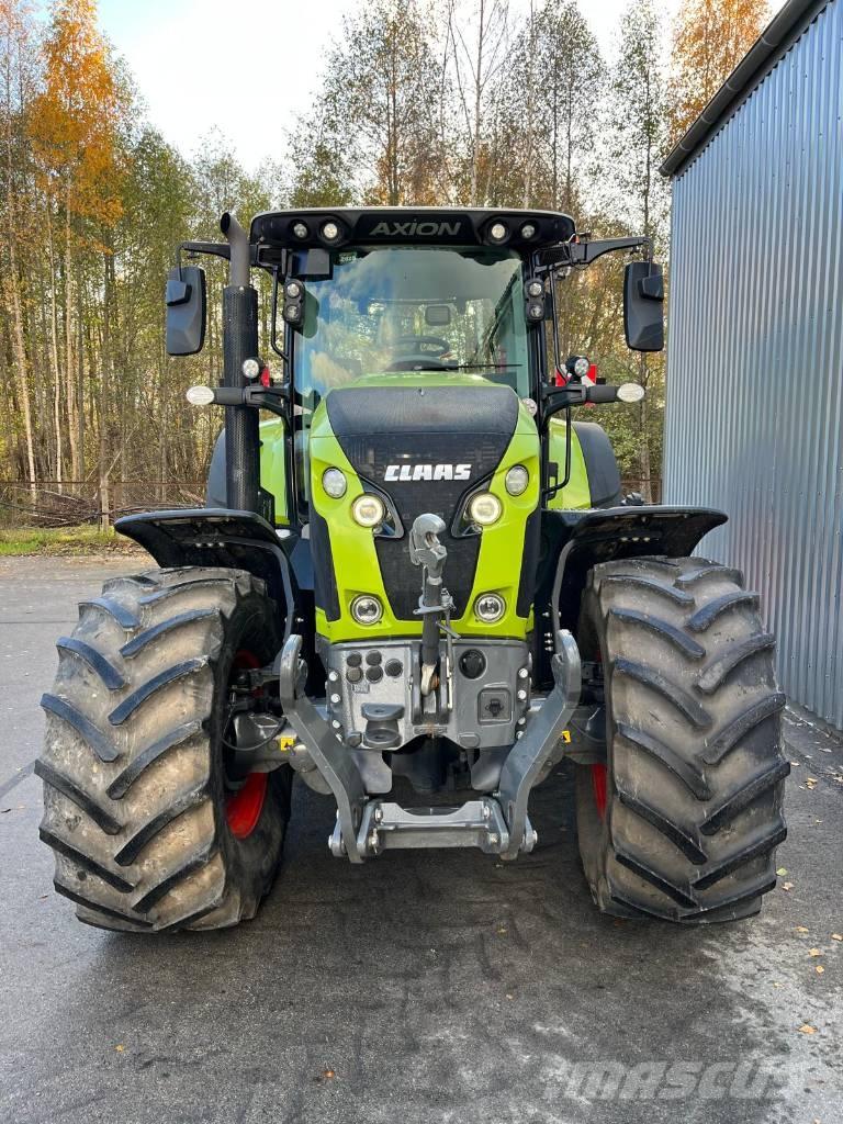 CLAAS Axion 870 Traktorji