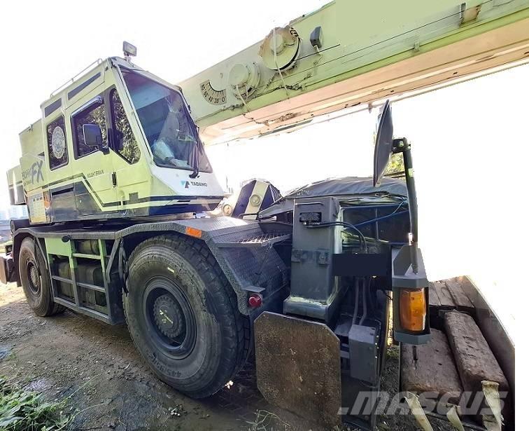 Tadano TR 250 M Avtodvigala