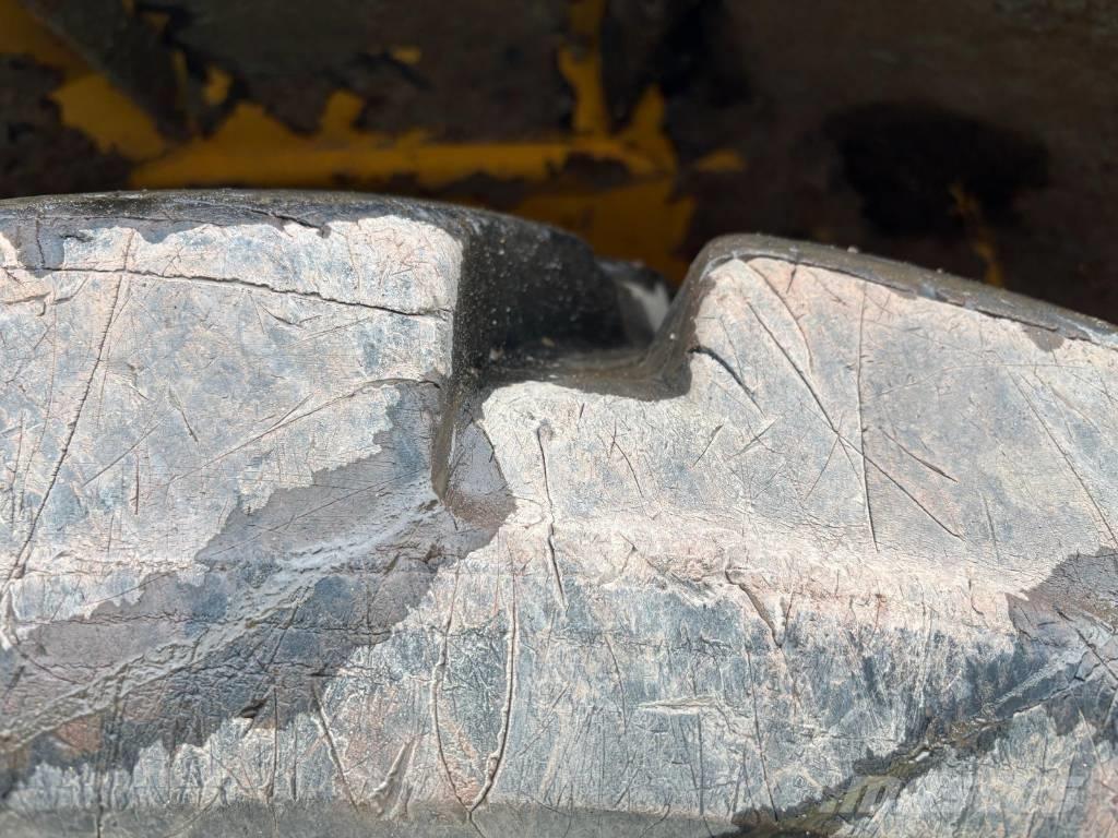 Volvo A 30 G Zglobni demperji