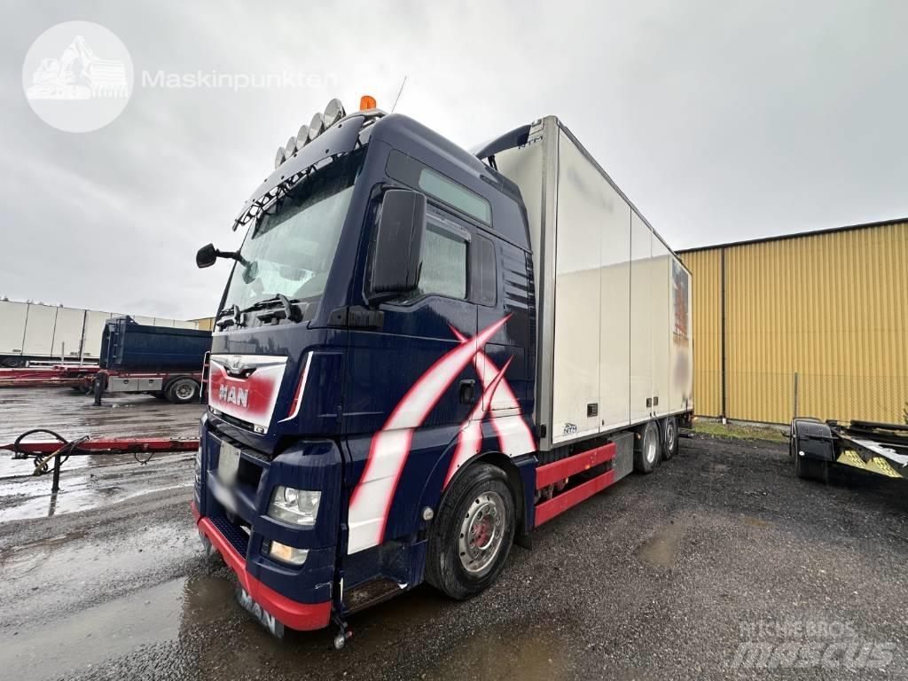 MAN TGX 26.480 Tovornjaki zabojniki