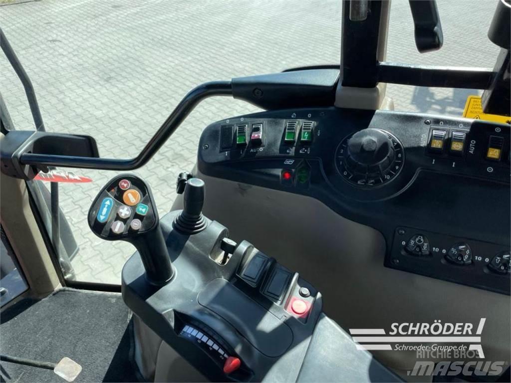 Case IH CVX 1155 Traktorji