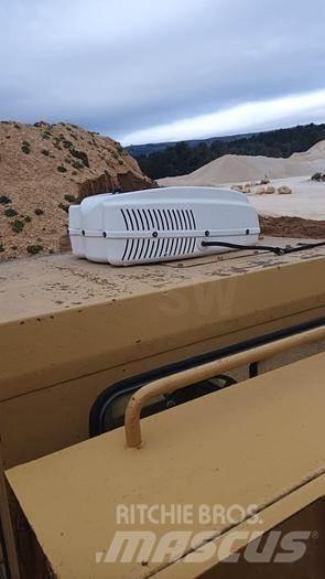 CAT D350C - Ne cestni demperji