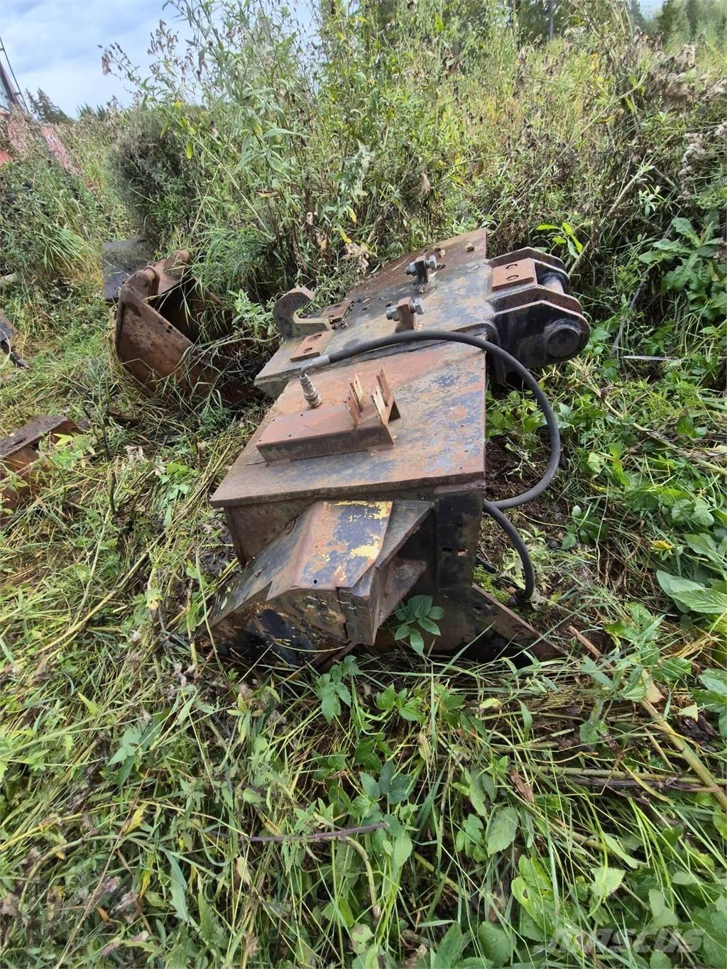  Jyrsinkauha 1600mm Ravnalniki