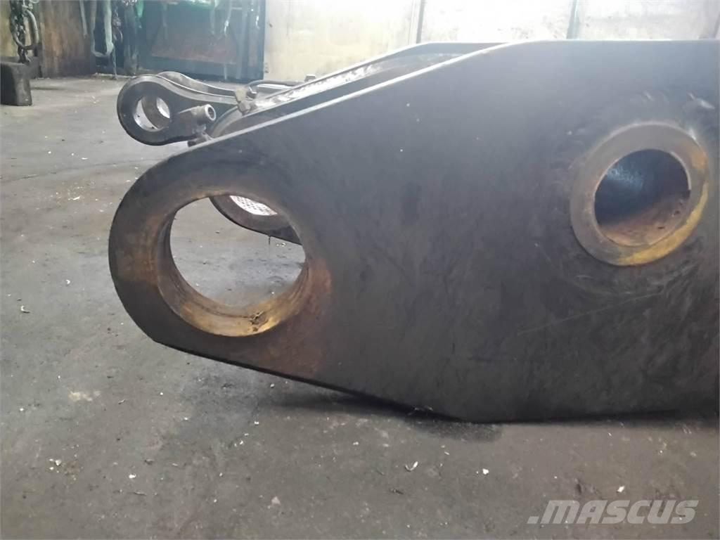 John Deere Ch8 Dvigala za gozdne kombajne