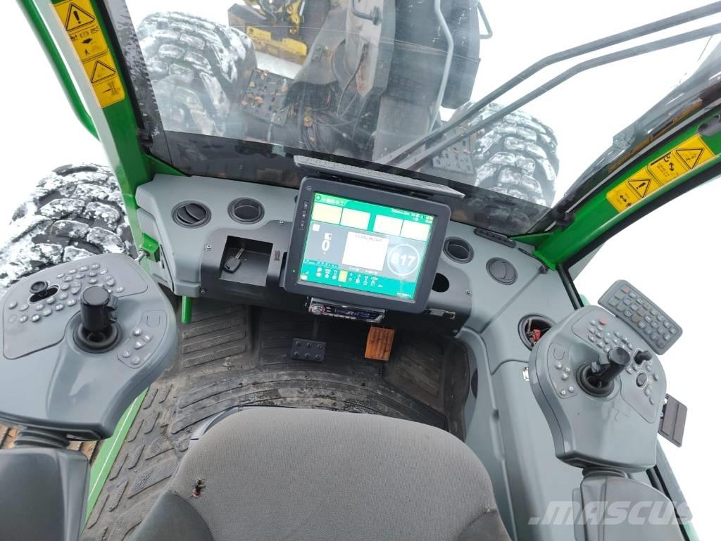 John Deere 1270 G Harvesterji
