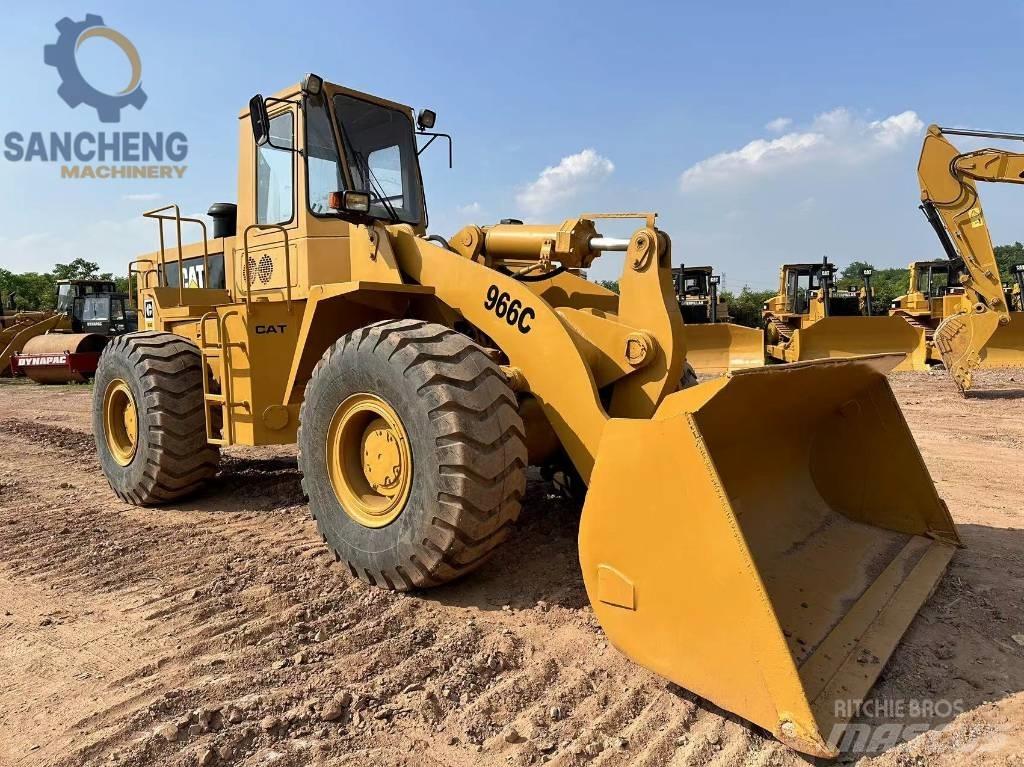 CAT 966 C Kolesni nakladalci