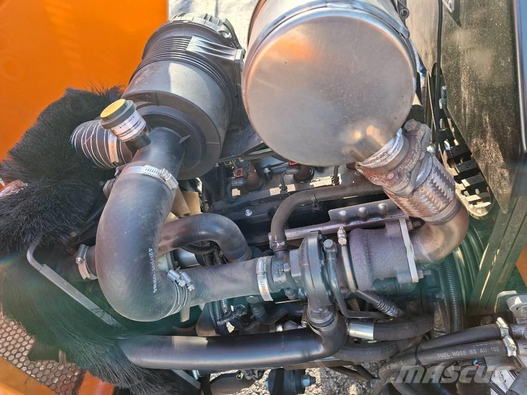 Forst TR8 Drobilci lesa