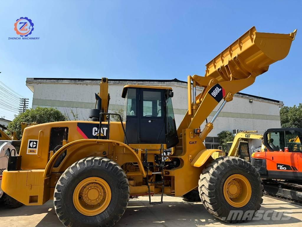 CAT 966 L Kolesni nakladalci