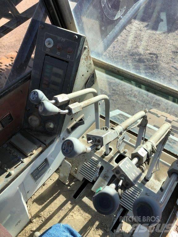 Sumitomo LS118RH Dvigala na gosenicah