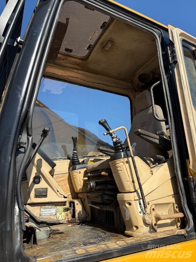 CAT 325 LN Bagri goseničarji