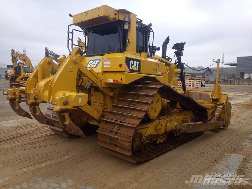 CAT D 6 T LGP Buldožerji goseničarji