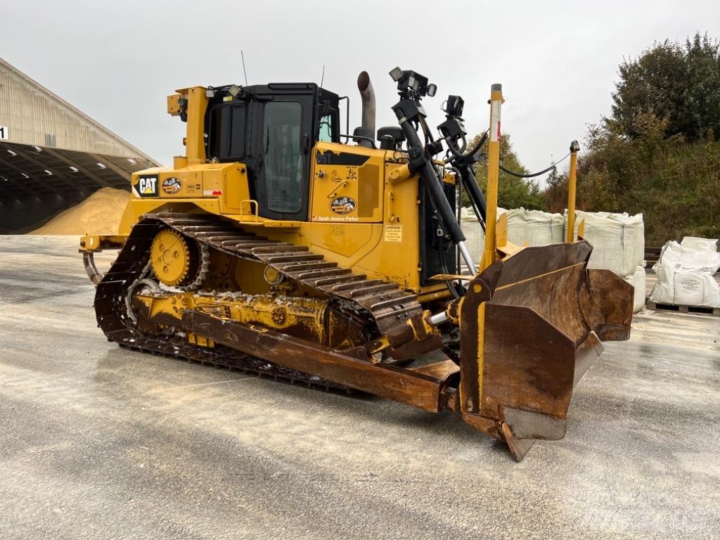 CAT D 6 T LGP Buldožerji goseničarji
