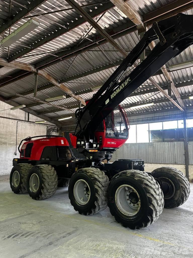 Komatsu 931 XC Harvesterji