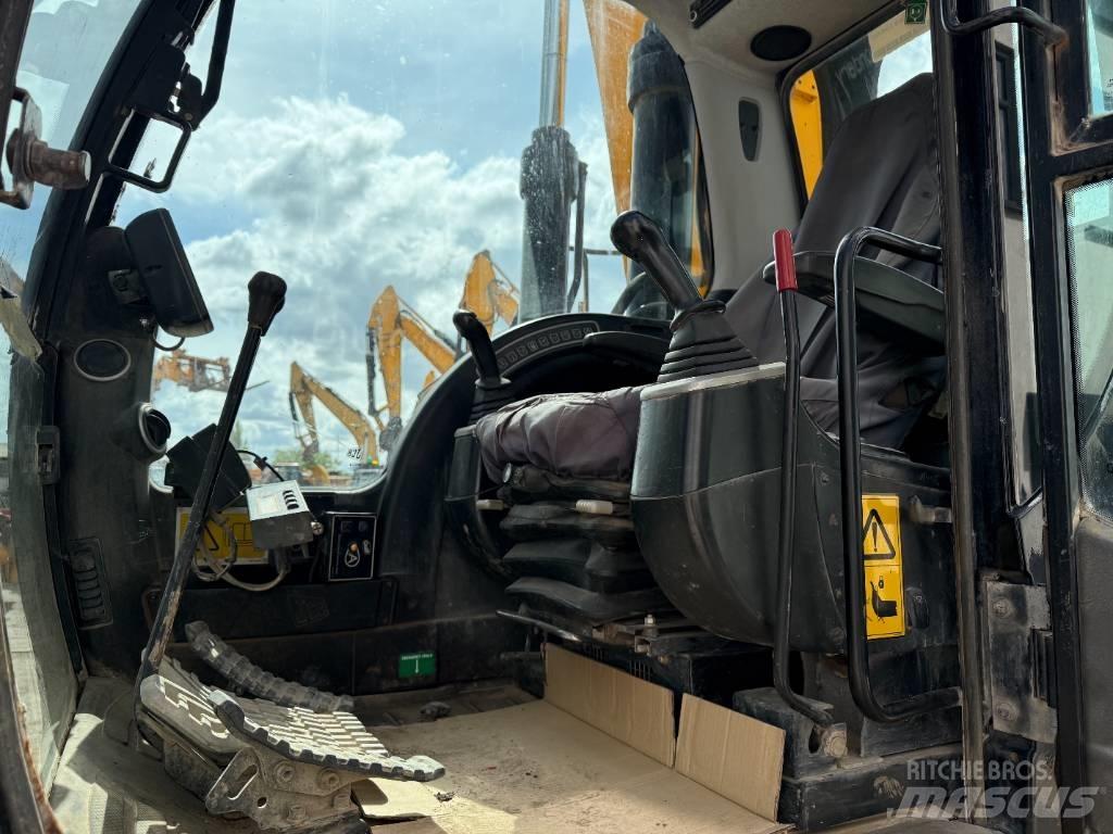 JCB JS 360 LC HRD Bagri goseničarji