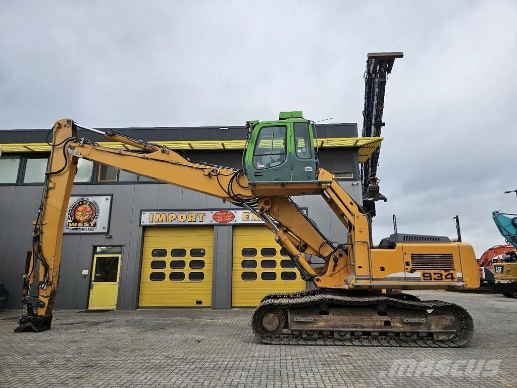 Liebherr R934C Bagri goseničarji