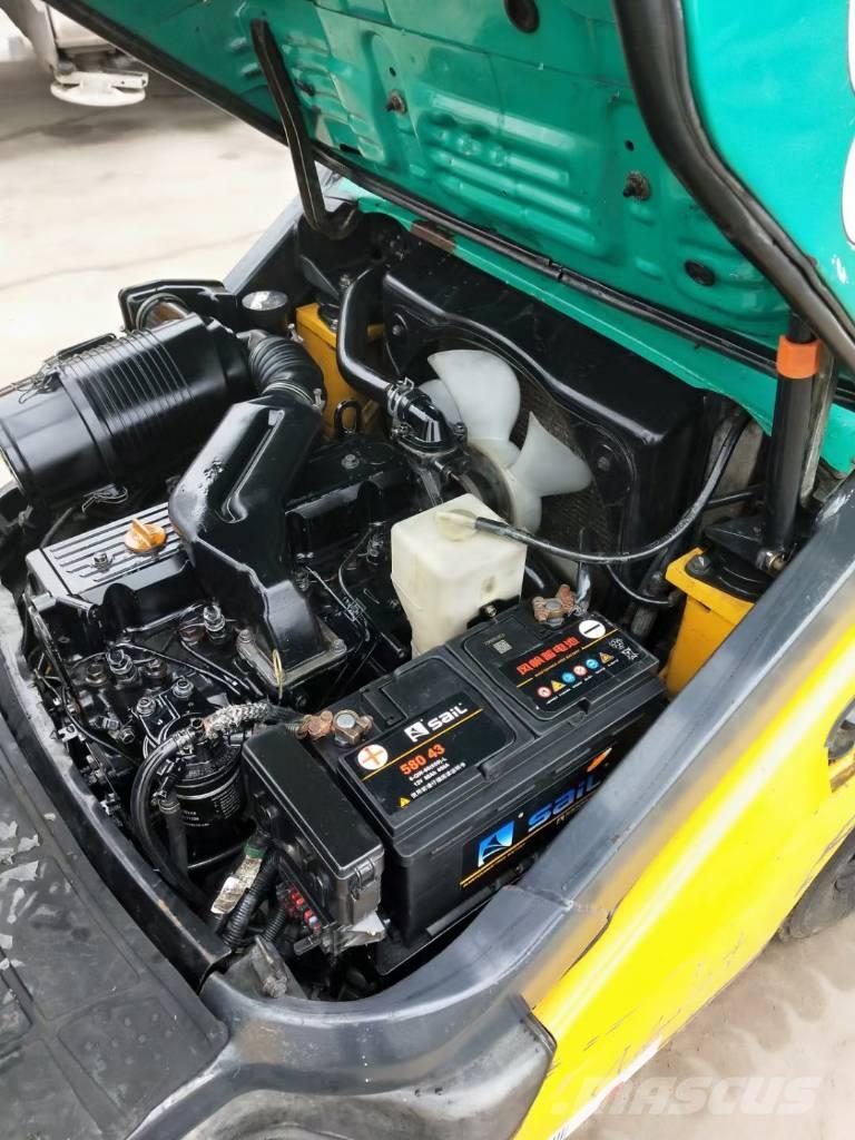 Komatsu 3t Dizelski viličarji