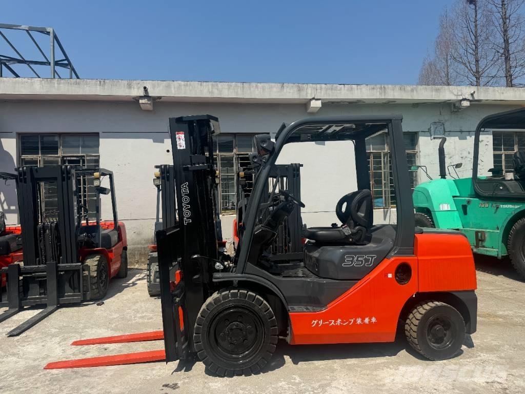 Toyota FD 35 Dizelski viličarji