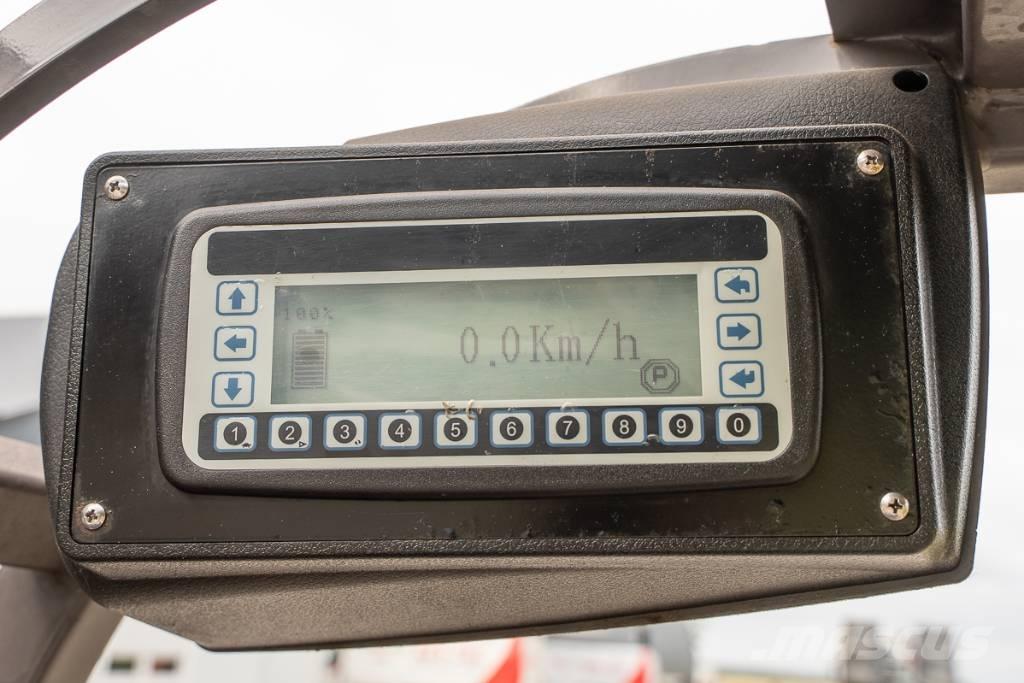 Manitou ME 435 Električni viličarji