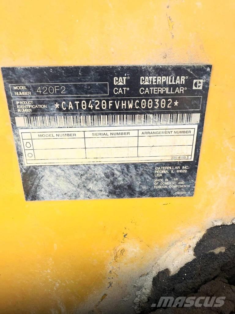 CAT 420 F Rovokopači