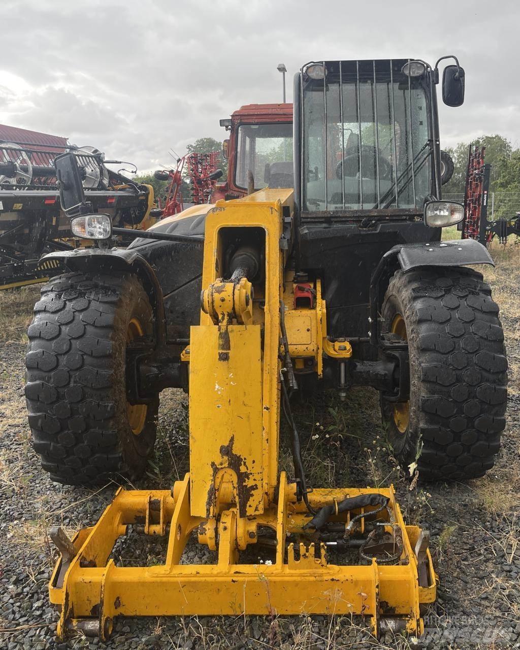 JCB 541-70 Kmetijski teleskopski nakladalci