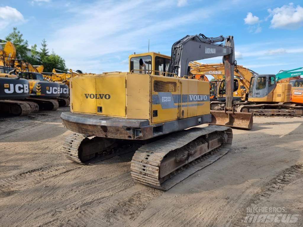 Volvo EC 200 Bagri goseničarji