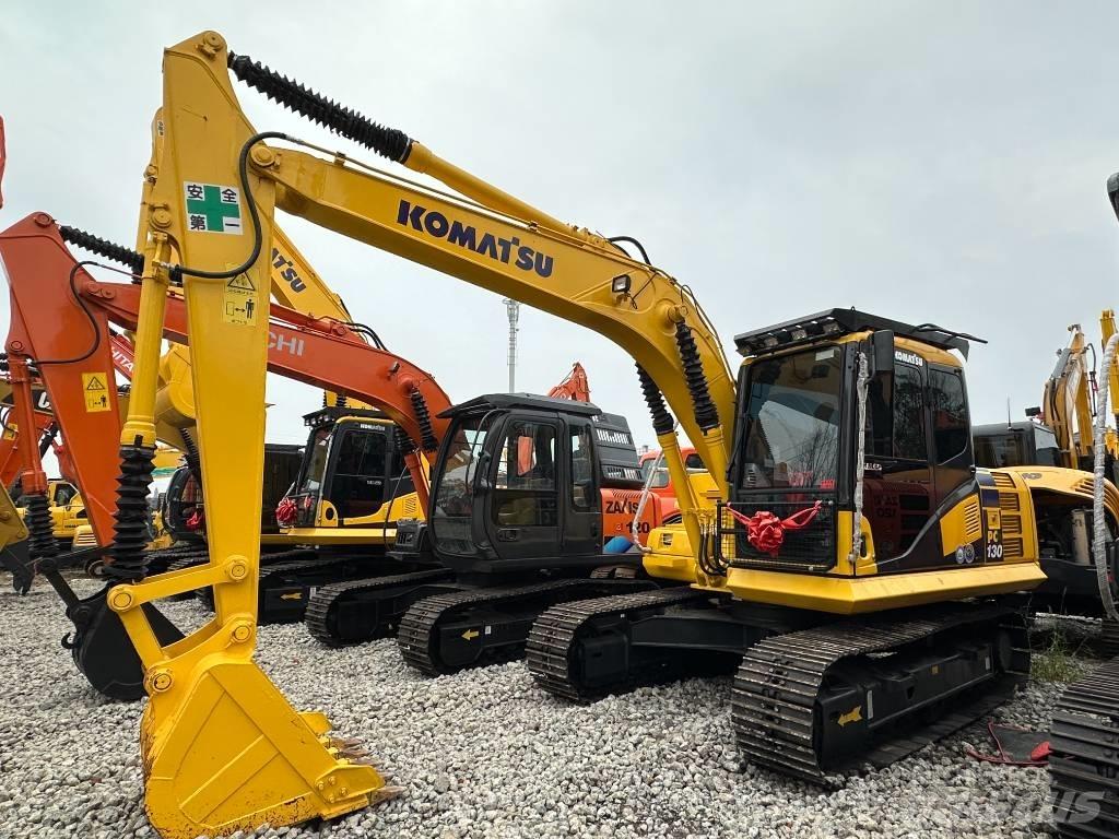 Komatsu PC 130 Midi bagri 7t – 12t
