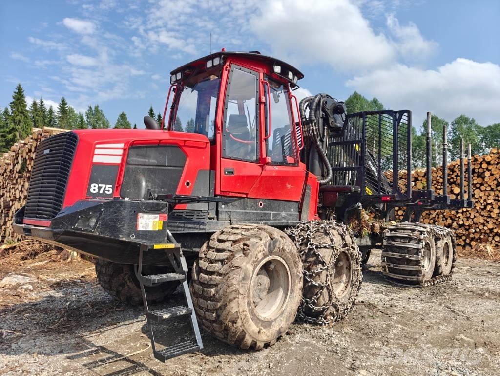 Komatsu 875 Forwarderji