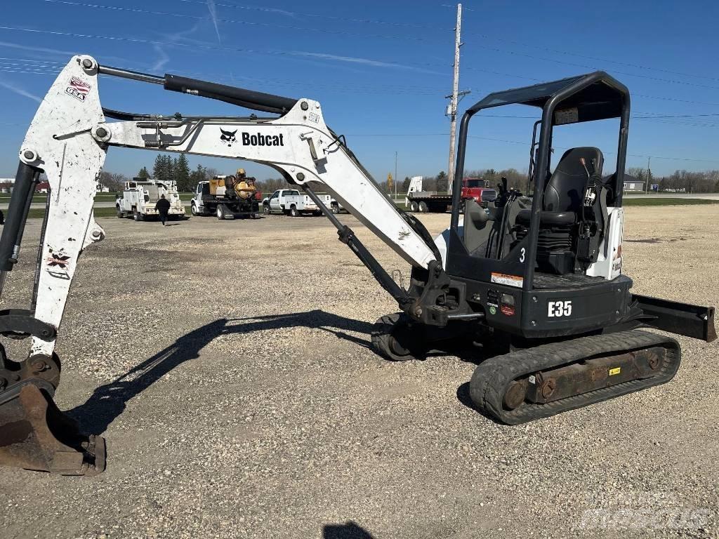 Bobcat E35 Mini bagri <7t