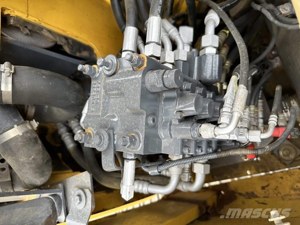 Komatsu PC78US Midi bagri 7t – 12t