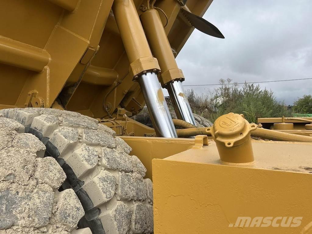 CAT 769D Ne cestni demperji