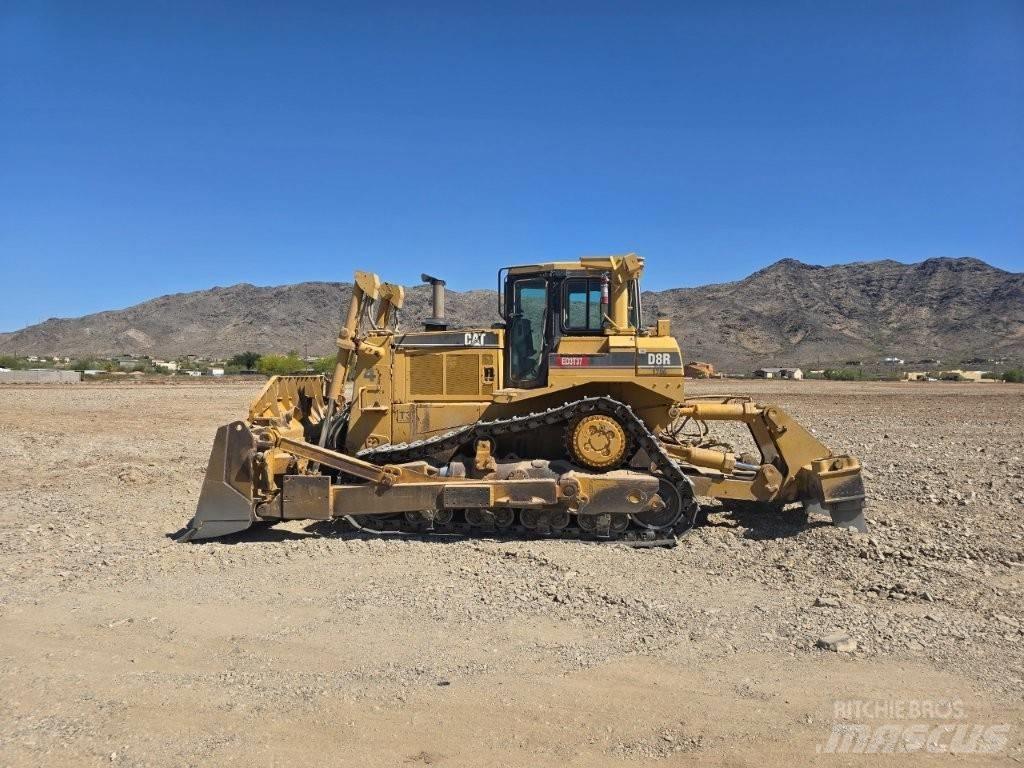 CAT D 8 R II Grederji