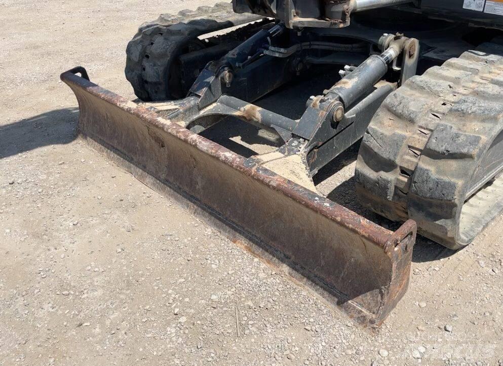 Bobcat E 85 Bagri goseničarji
