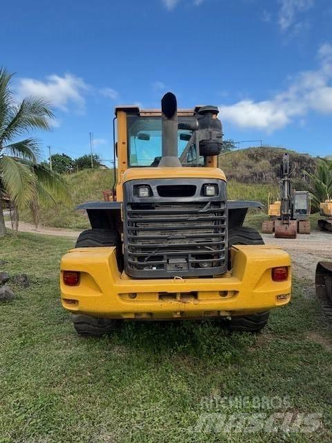 Volvo L 90 F Kolesni nakladalci