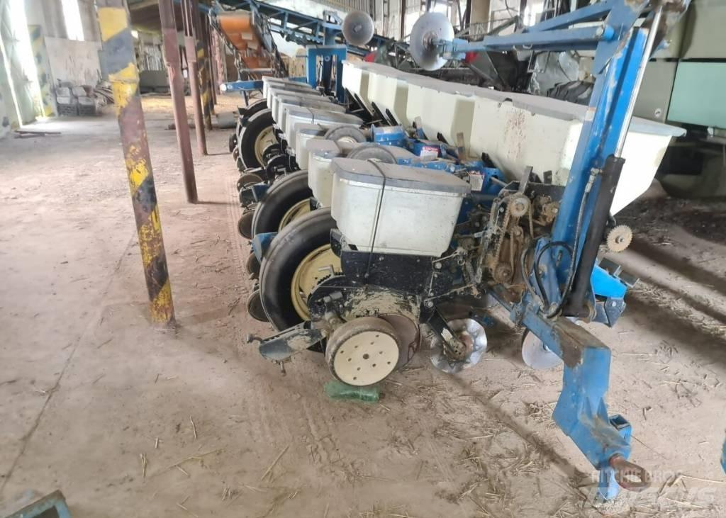 Kinze 3000 Sadilniki