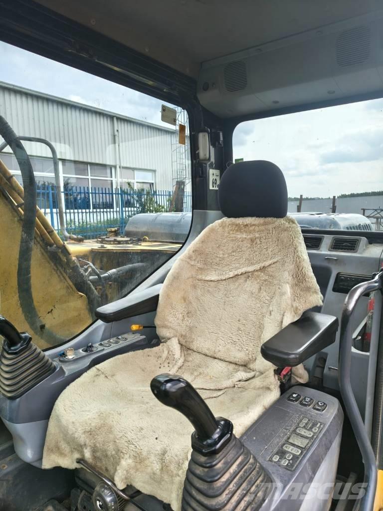 Komatsu PC 160 LC-7K Bagri goseničarji