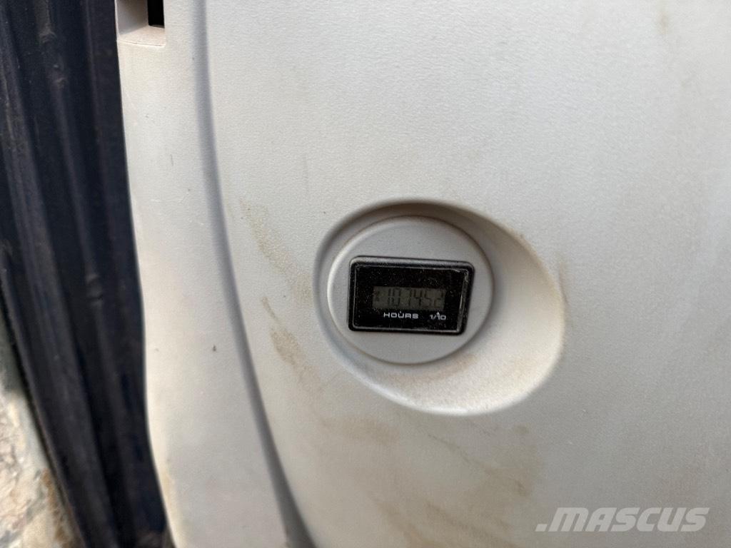 Kobelco SK 75 SR Midi bagri 7t – 12t