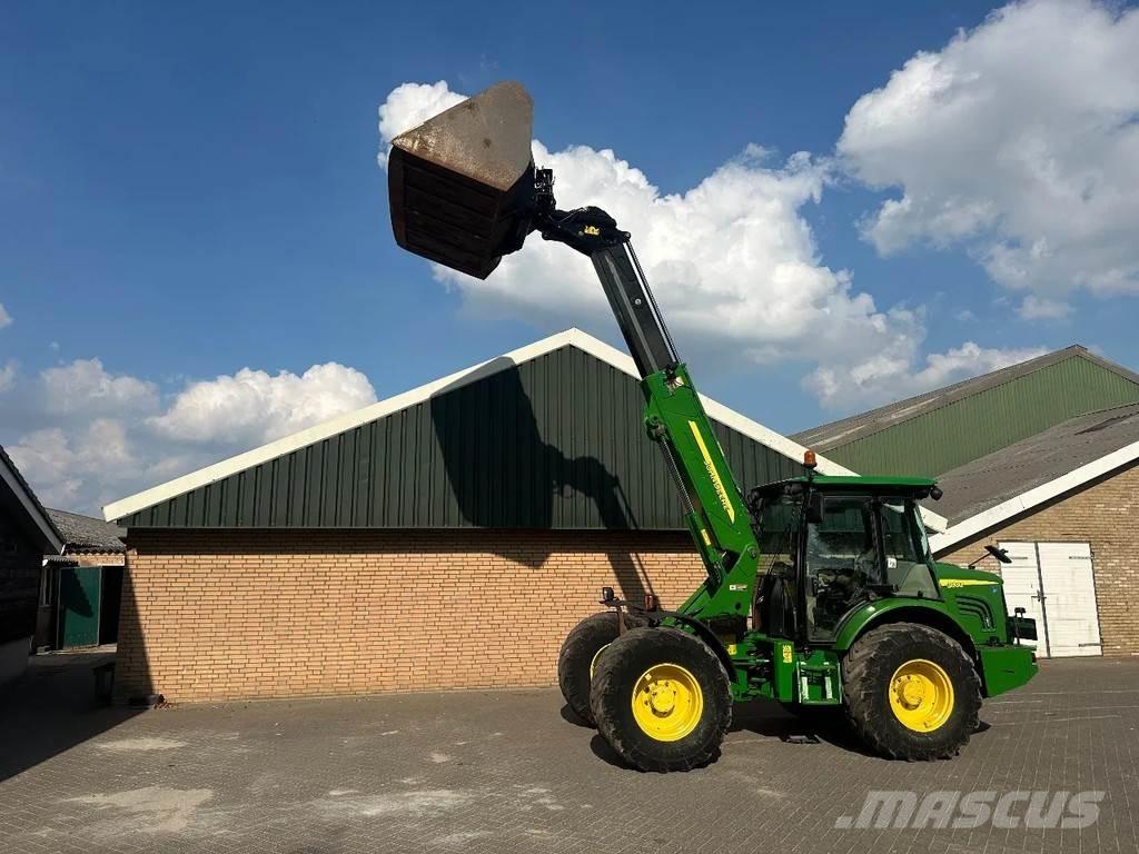 John Deere 3800 Kolesni nakladalci