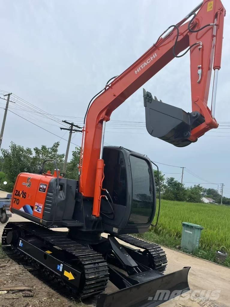 Hitachi ZX 70 Bagri goseničarji
