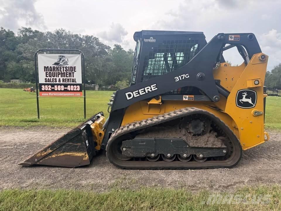 John Deere 317 Skid steer mini nakladalci