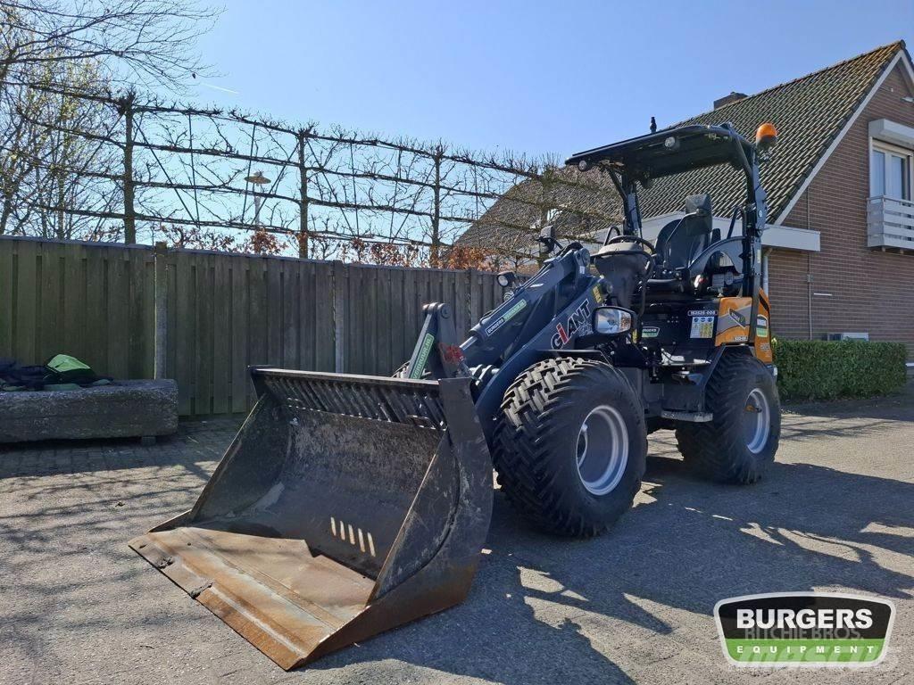 GiANT G2500 Mini nakladalci