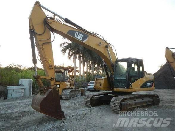 CAT 320D Bagri goseničarji