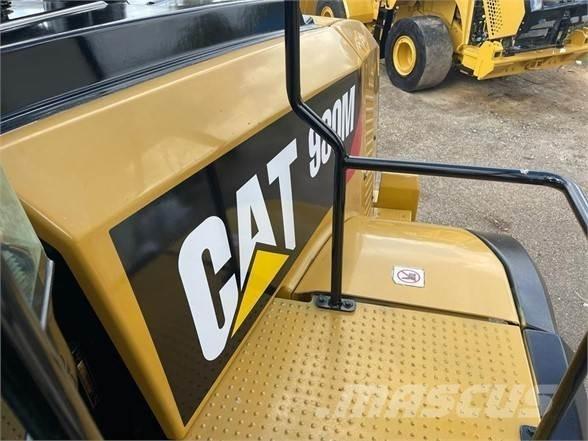 CAT 980M Kolesni nakladalci