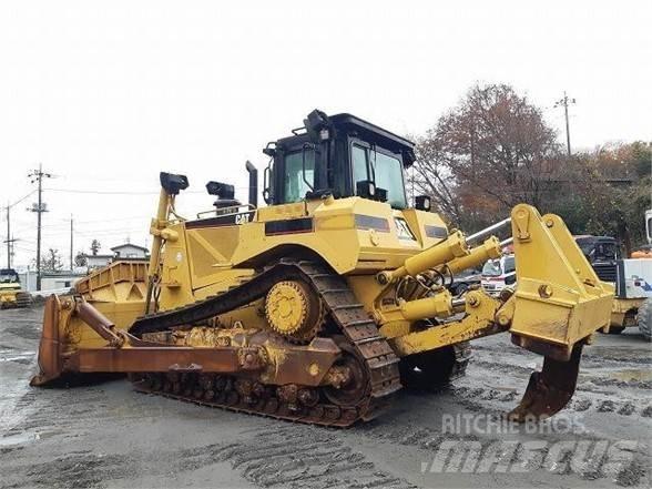 CAT D8T Buldožerji goseničarji