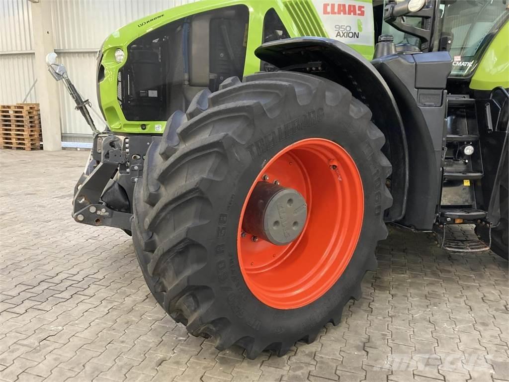 CLAAS Axion 950 Traktorji