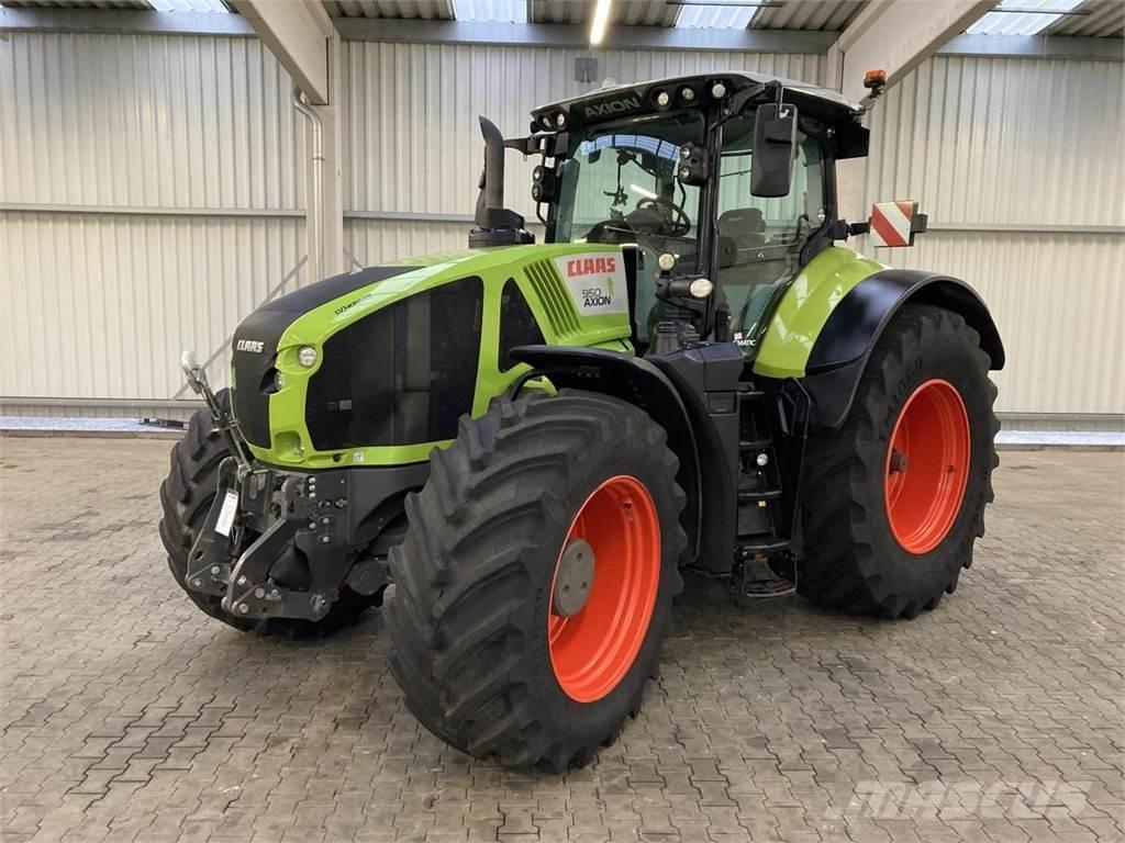 CLAAS Axion 950 Traktorji