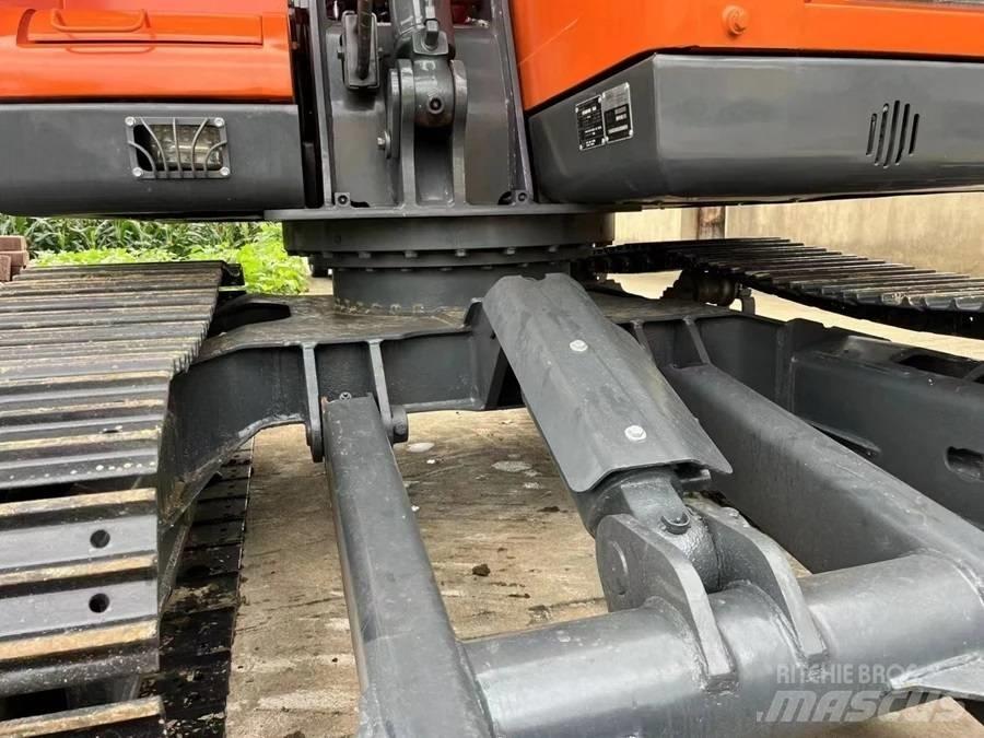 Doosan DX75-9C Bagri goseničarji