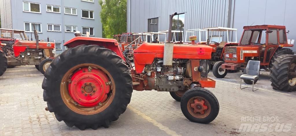 Massey Ferguson 178 Traktorji