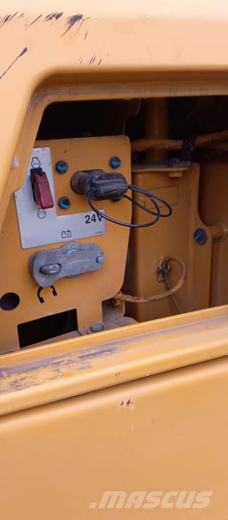 CAT 730 C2 Zglobni demperji