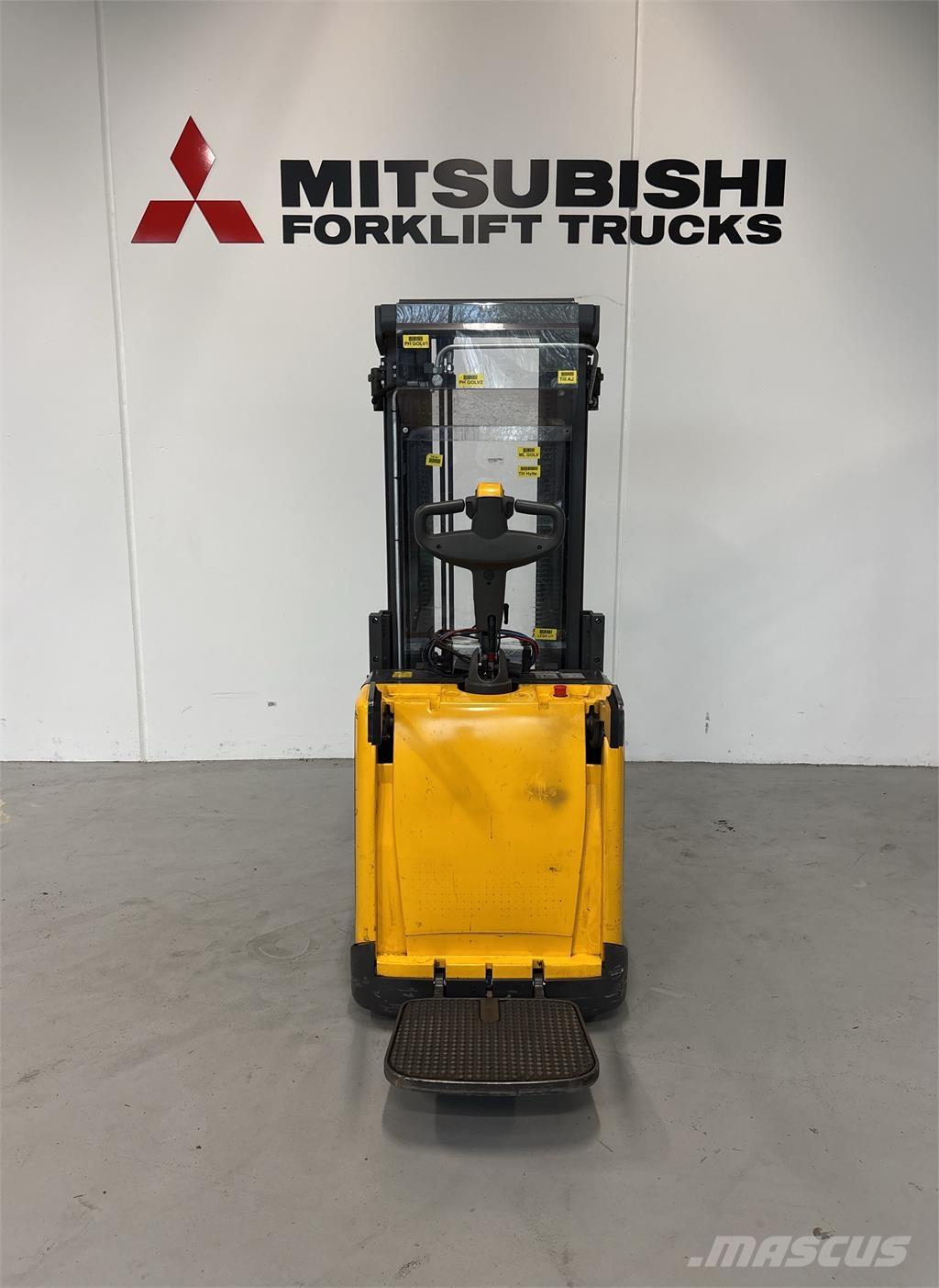 Atlet PSP160 Samopogonski ročni viličarji