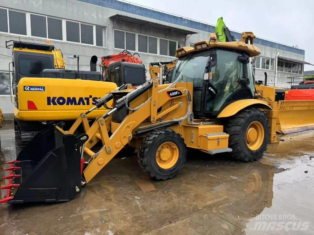 CAT 420 F Rovokopači